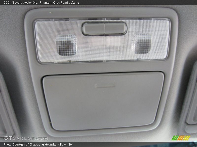 Phantom Gray Pearl / Stone 2004 Toyota Avalon XL