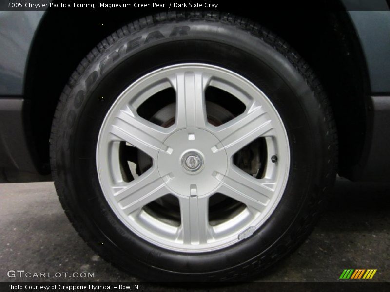 Magnesium Green Pearl / Dark Slate Gray 2005 Chrysler Pacifica Touring