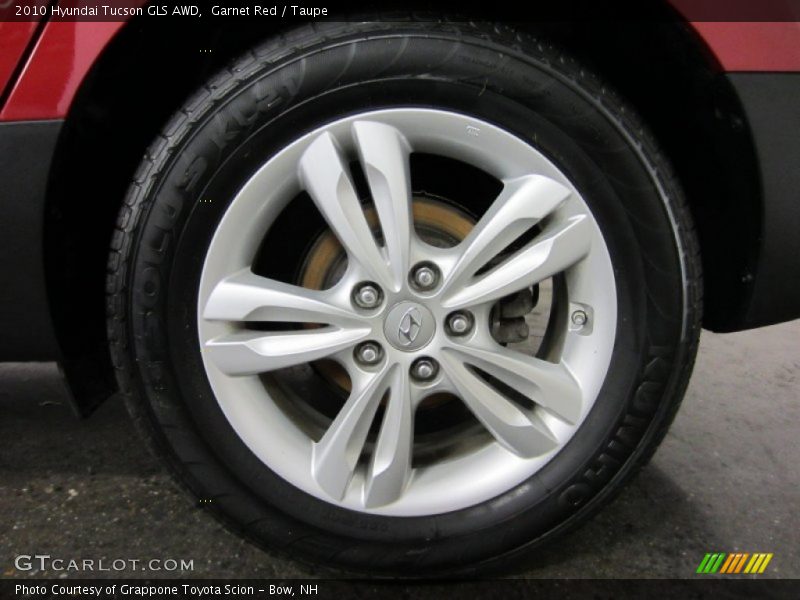  2010 Tucson GLS AWD Wheel