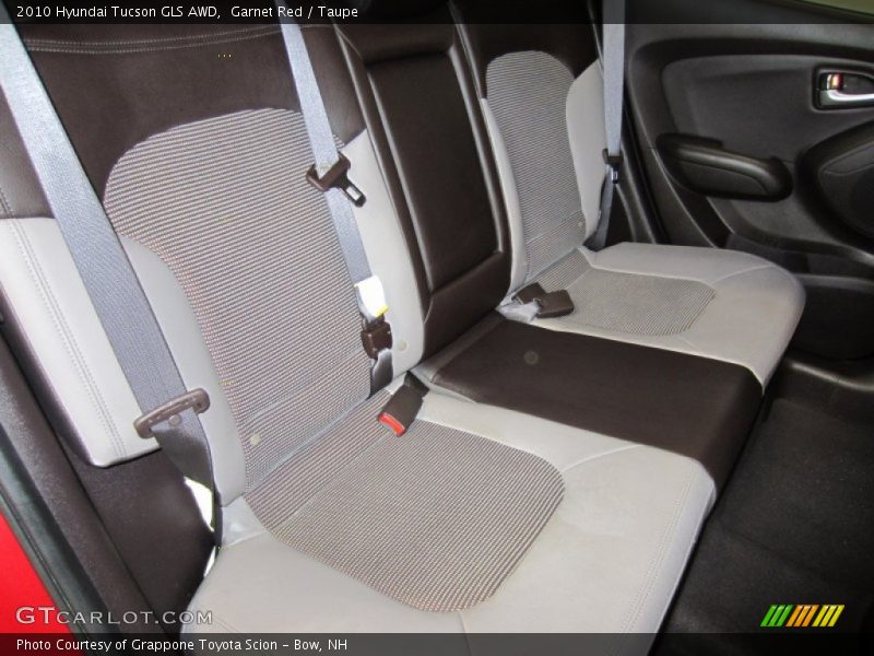  2010 Tucson GLS AWD Taupe Interior