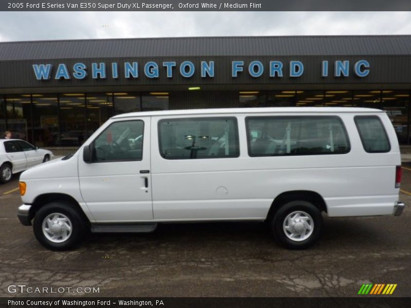 Oxford White / Medium Flint 2005 Ford E Series Van E350 Super Duty XL Passenger