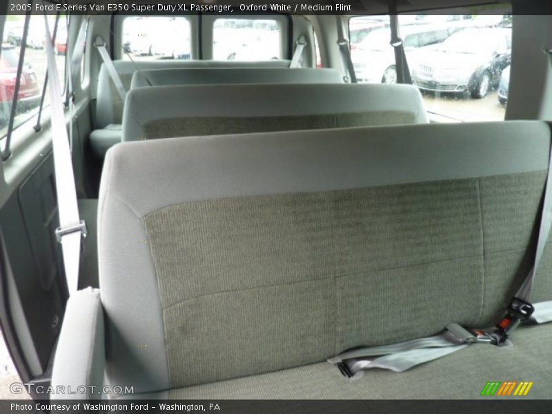 Oxford White / Medium Flint 2005 Ford E Series Van E350 Super Duty XL Passenger