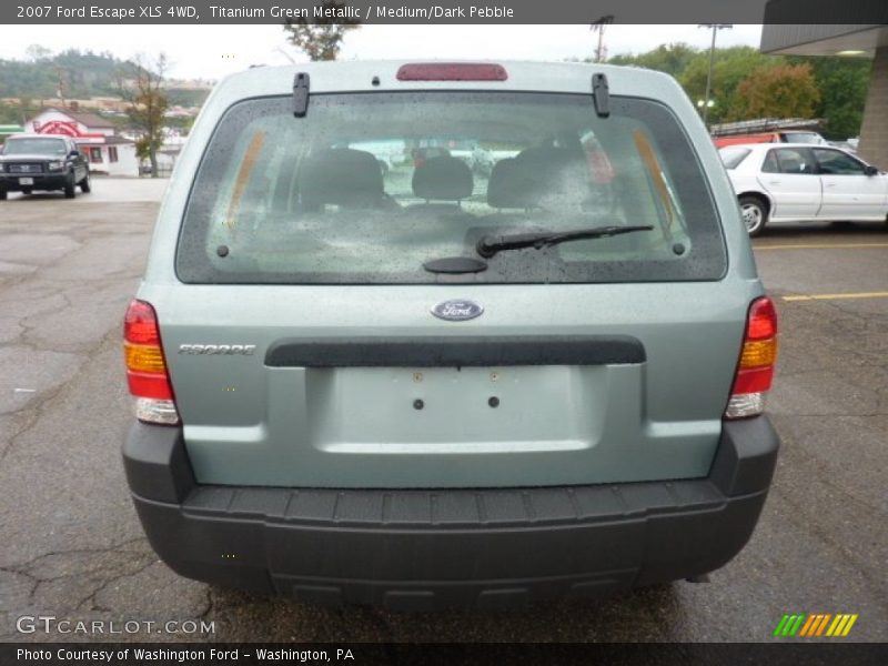 Titanium Green Metallic / Medium/Dark Pebble 2007 Ford Escape XLS 4WD