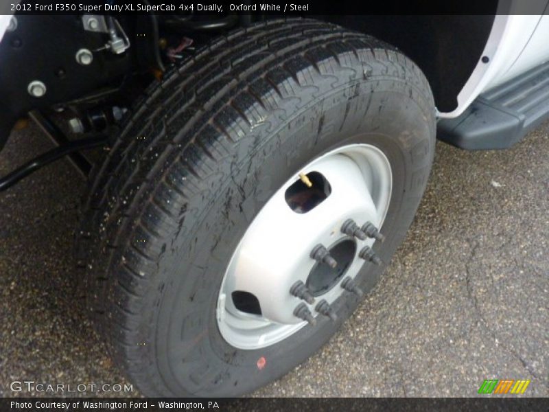  2012 F350 Super Duty XL SuperCab 4x4 Dually Wheel