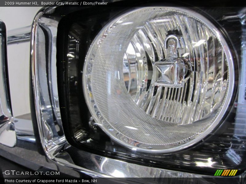 Boulder Gray Metallic / Ebony/Pewter 2009 Hummer H3