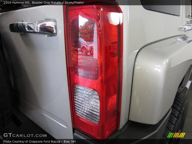 Boulder Gray Metallic / Ebony/Pewter 2009 Hummer H3