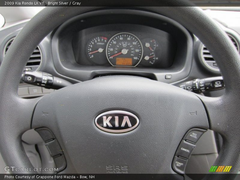 Bright Silver / Gray 2009 Kia Rondo LX V6