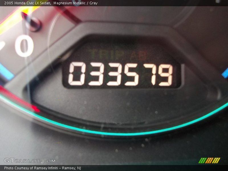 Magnesium Metallic / Gray 2005 Honda Civic LX Sedan