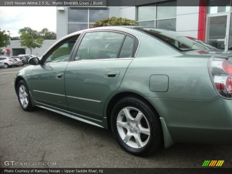 Mystic Emerald Green / Blond 2005 Nissan Altima 2.5 SL