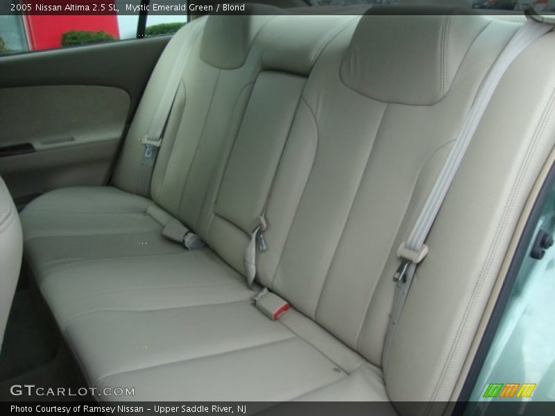 Mystic Emerald Green / Blond 2005 Nissan Altima 2.5 SL