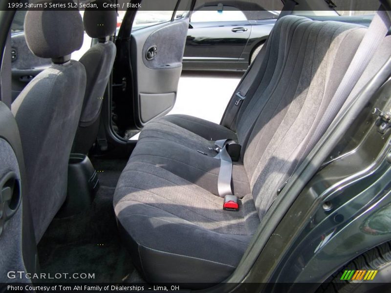 Green / Black 1999 Saturn S Series SL2 Sedan