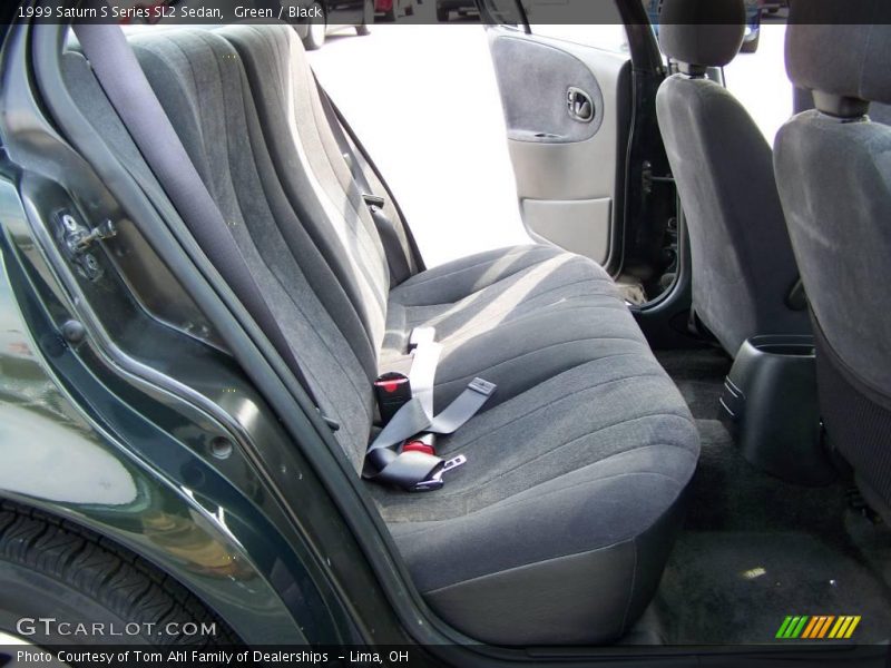 Green / Black 1999 Saturn S Series SL2 Sedan