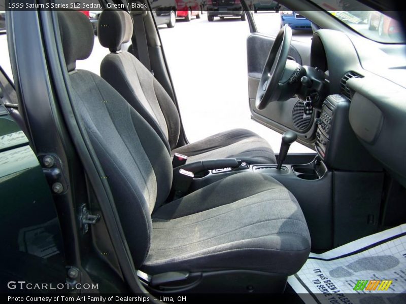 Green / Black 1999 Saturn S Series SL2 Sedan