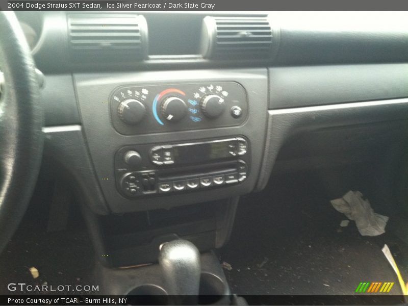 Ice Silver Pearlcoat / Dark Slate Gray 2004 Dodge Stratus SXT Sedan