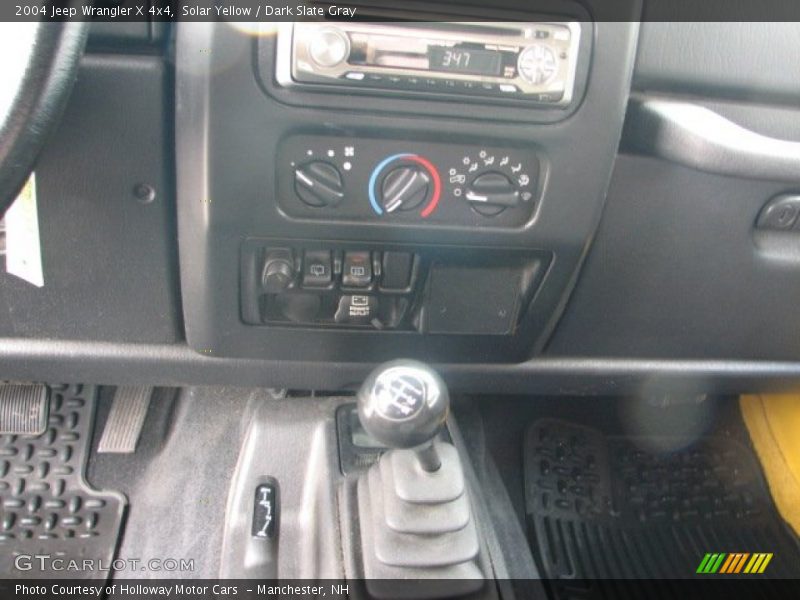 Solar Yellow / Dark Slate Gray 2004 Jeep Wrangler X 4x4