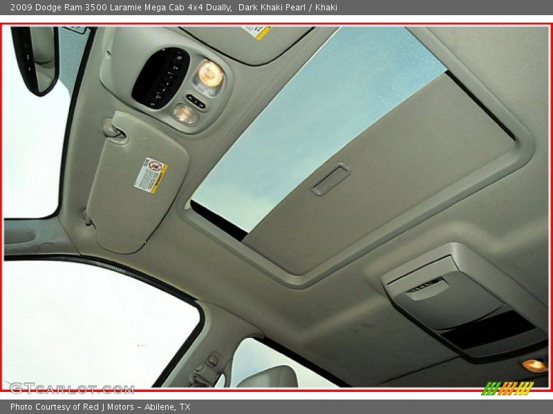 Sunroof of 2009 Ram 3500 Laramie Mega Cab 4x4 Dually