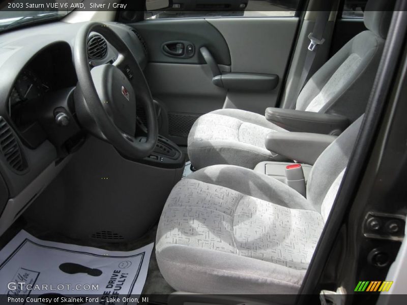 Silver / Gray 2003 Saturn VUE V6 AWD