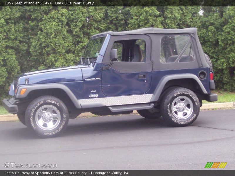 Dark Blue Pearl / Gray 1997 Jeep Wrangler SE 4x4