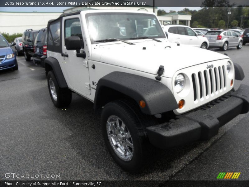 Front 3/4 View of 2009 Wrangler X 4x4
