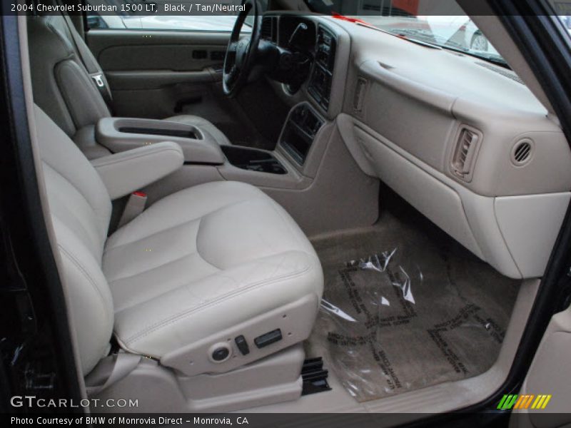  2004 Suburban 1500 LT Tan/Neutral Interior
