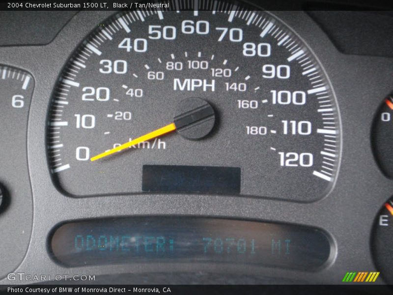 Black / Tan/Neutral 2004 Chevrolet Suburban 1500 LT