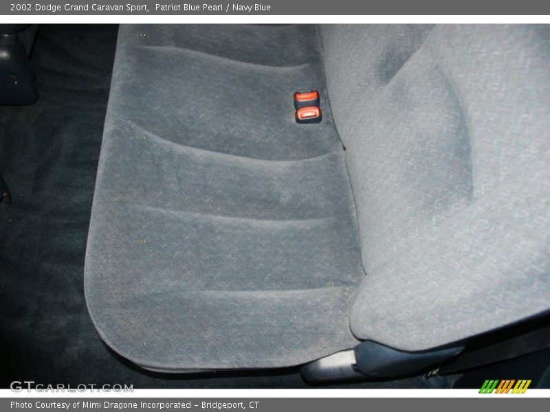 Patriot Blue Pearl / Navy Blue 2002 Dodge Grand Caravan Sport