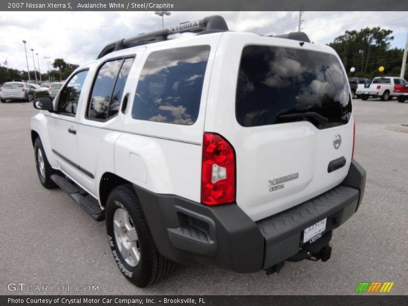 Avalanche White / Steel/Graphite 2007 Nissan Xterra S