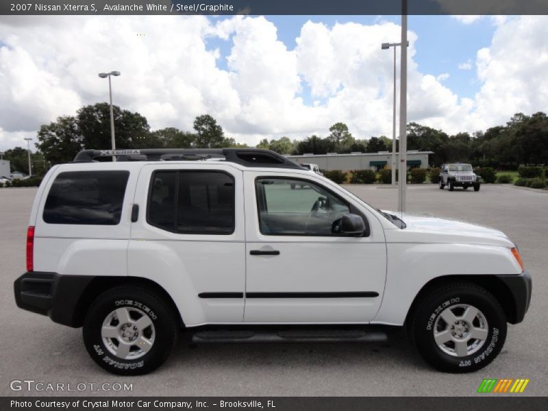 Avalanche White / Steel/Graphite 2007 Nissan Xterra S