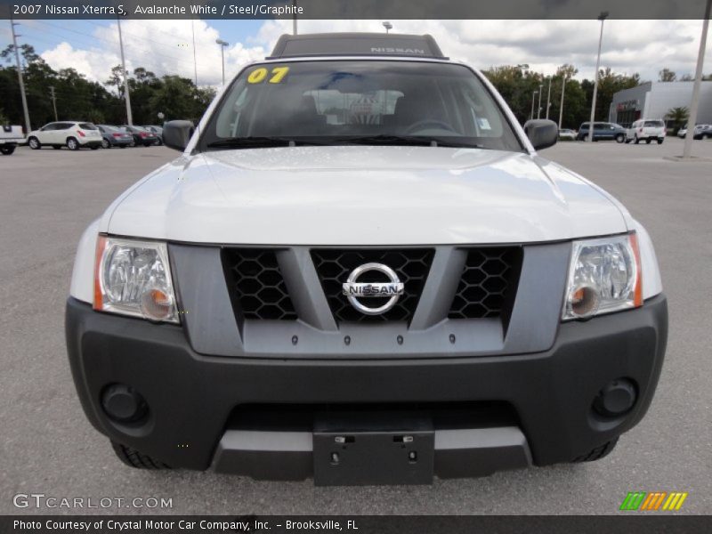 Avalanche White / Steel/Graphite 2007 Nissan Xterra S