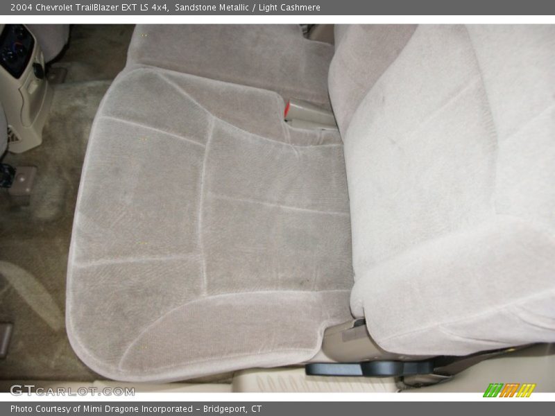 Sandstone Metallic / Light Cashmere 2004 Chevrolet TrailBlazer EXT LS 4x4