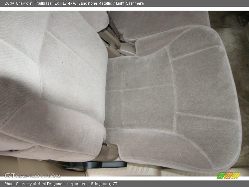 Sandstone Metallic / Light Cashmere 2004 Chevrolet TrailBlazer EXT LS 4x4