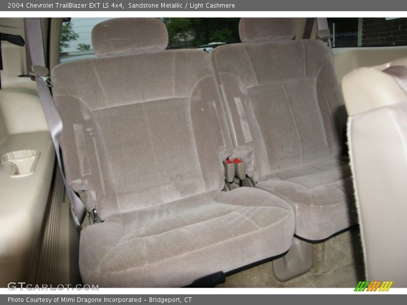 Sandstone Metallic / Light Cashmere 2004 Chevrolet TrailBlazer EXT LS 4x4