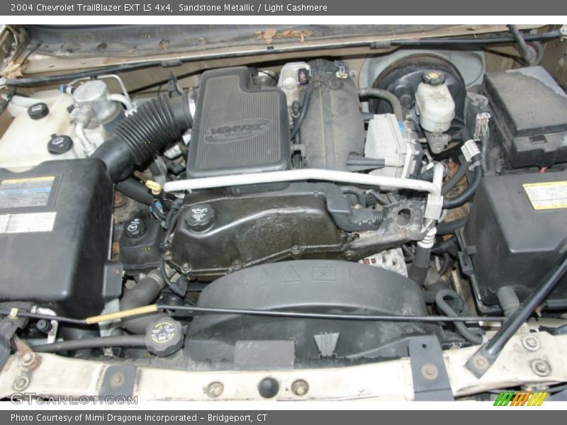 Sandstone Metallic / Light Cashmere 2004 Chevrolet TrailBlazer EXT LS 4x4