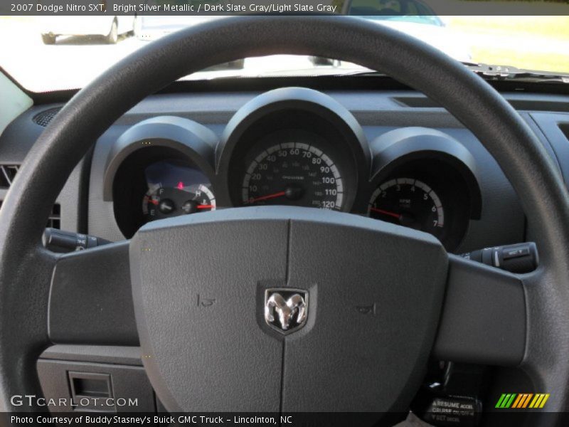 Bright Silver Metallic / Dark Slate Gray/Light Slate Gray 2007 Dodge Nitro SXT