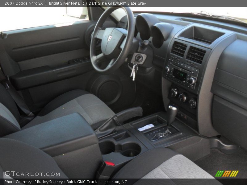 Bright Silver Metallic / Dark Slate Gray/Light Slate Gray 2007 Dodge Nitro SXT