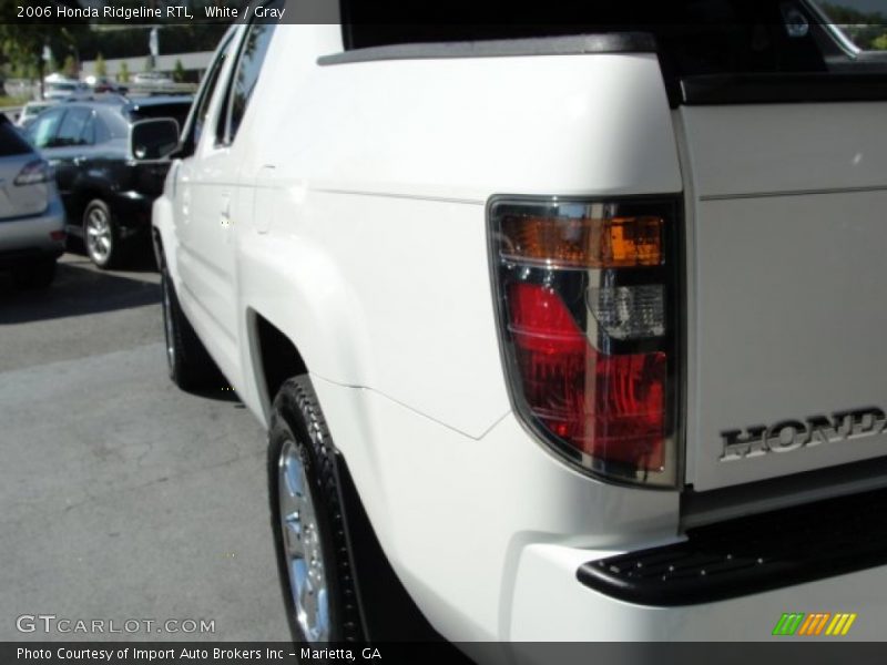 White / Gray 2006 Honda Ridgeline RTL