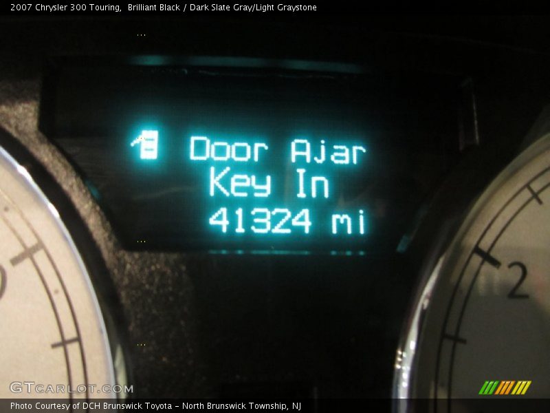 Brilliant Black / Dark Slate Gray/Light Graystone 2007 Chrysler 300 Touring