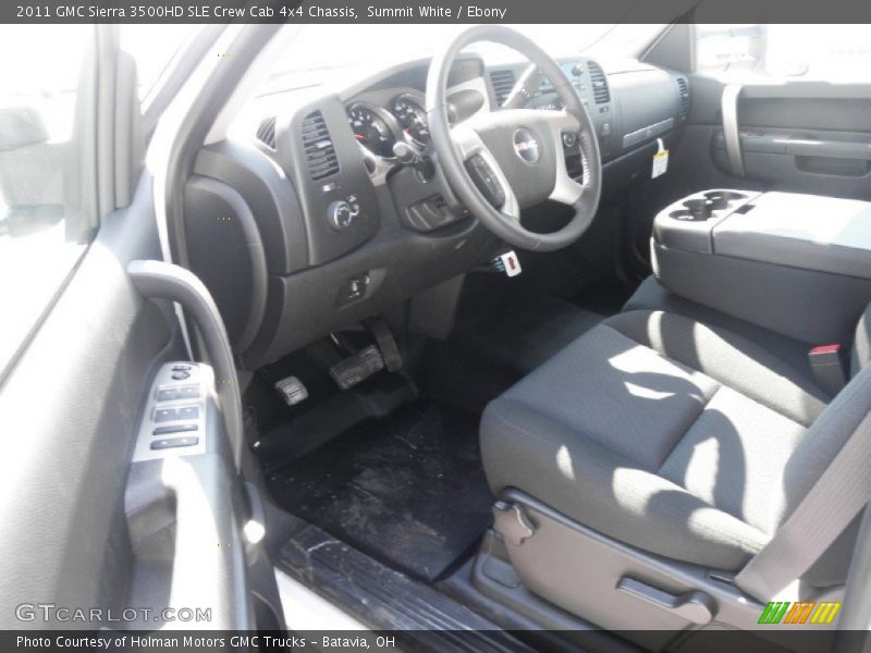 Summit White / Ebony 2011 GMC Sierra 3500HD SLE Crew Cab 4x4 Chassis