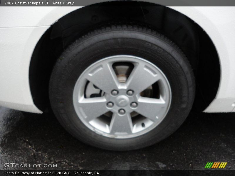 White / Gray 2007 Chevrolet Impala LT