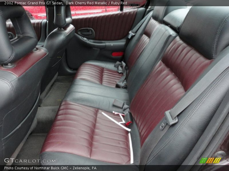 Dark Cherry Red Metallic / Ruby Red 2002 Pontiac Grand Prix GT Sedan