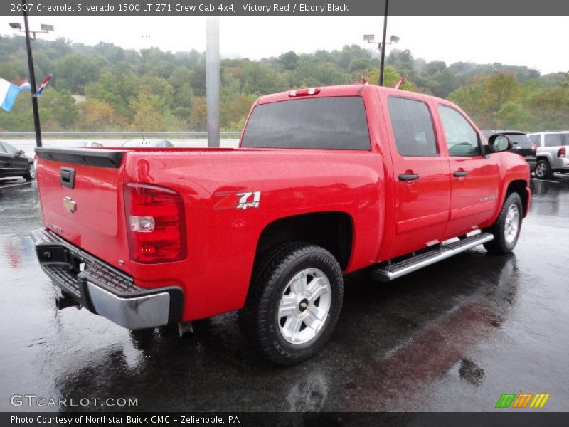 Victory Red / Ebony Black 2007 Chevrolet Silverado 1500 LT Z71 Crew Cab 4x4