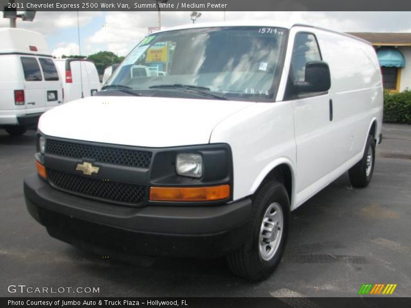 Summit White / Medium Pewter 2011 Chevrolet Express 2500 Work Van