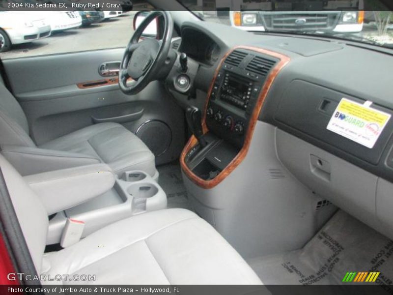 Ruby Red / Gray 2004 Kia Sedona EX