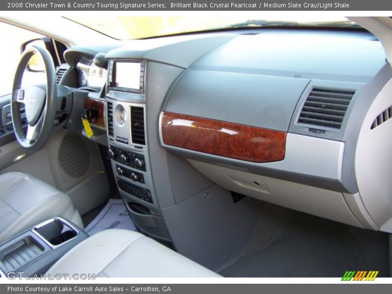 Brilliant Black Crystal Pearlcoat / Medium Slate Gray/Light Shale 2008 Chrysler Town & Country Touring Signature Series