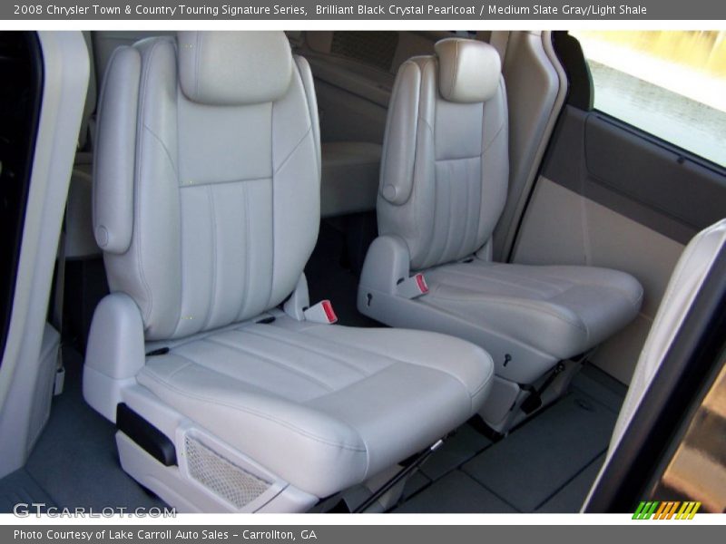 Brilliant Black Crystal Pearlcoat / Medium Slate Gray/Light Shale 2008 Chrysler Town & Country Touring Signature Series