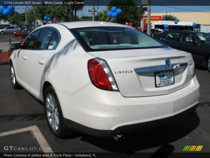 White Suede / Light Camel 2009 Lincoln MKS Sedan