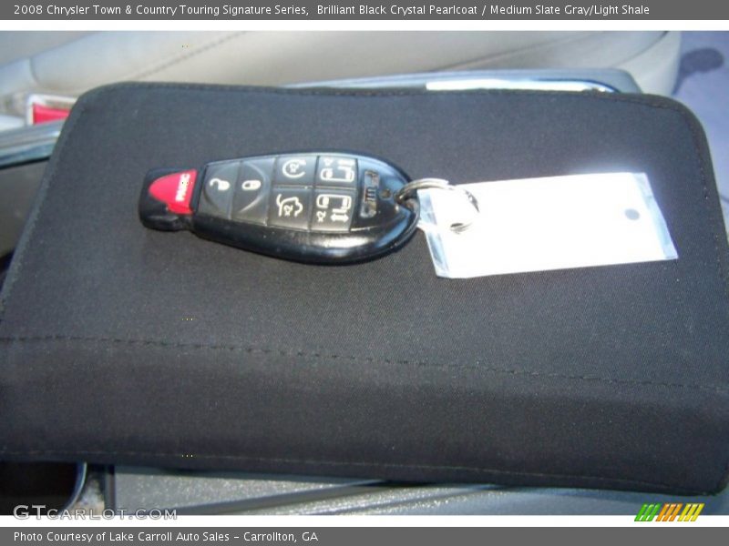 Brilliant Black Crystal Pearlcoat / Medium Slate Gray/Light Shale 2008 Chrysler Town & Country Touring Signature Series