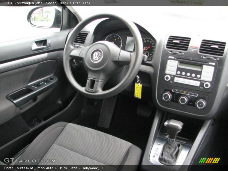 Black / Titan Black 2010 Volkswagen Jetta S Sedan