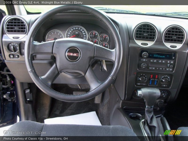 Dashboard of 2009 Envoy SLE 4x4