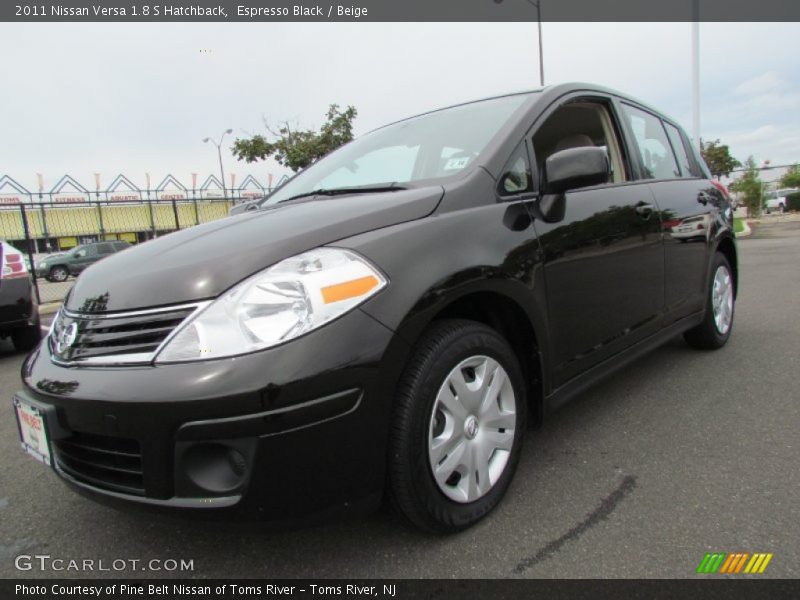 Espresso Black / Beige 2011 Nissan Versa 1.8 S Hatchback